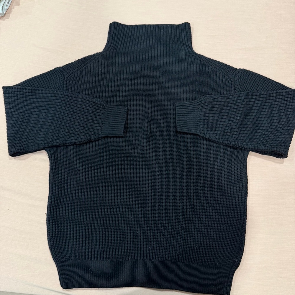 Aritzia Black Ribbed Turtleneck Sweater - Thick Knit